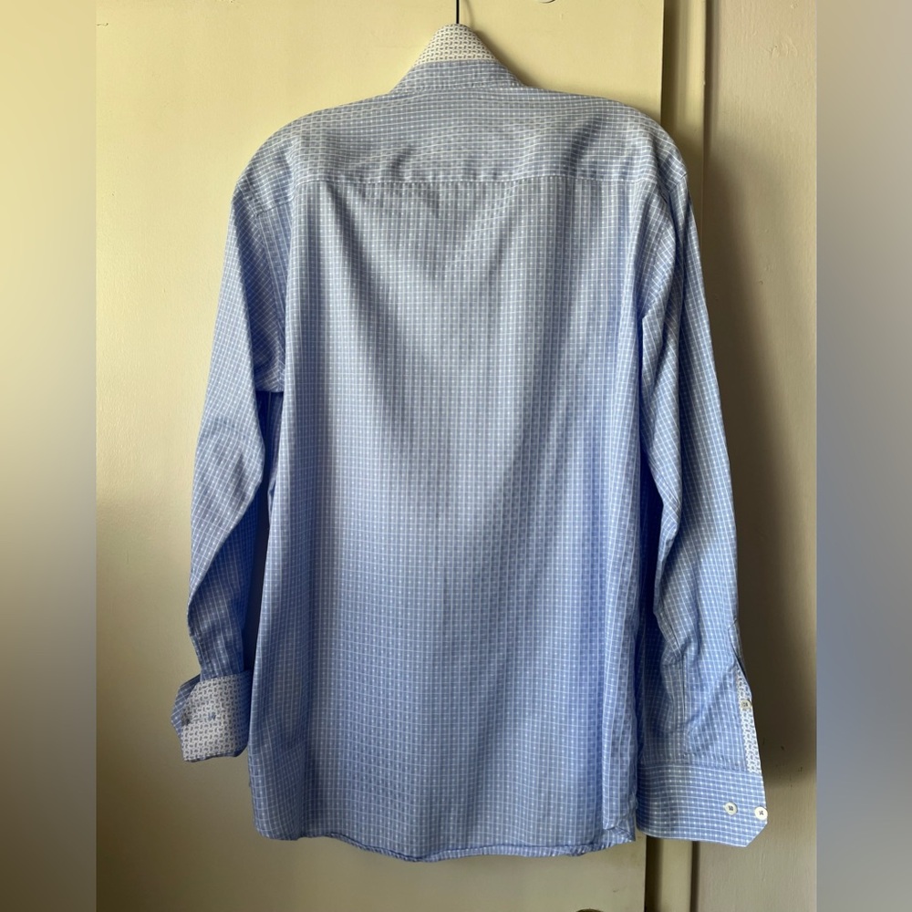 Bugatchi blue & white shaped fit, long sleeve button up men’s dress shirt,pocket